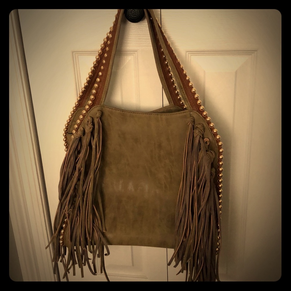 Purse  gently used with fringe